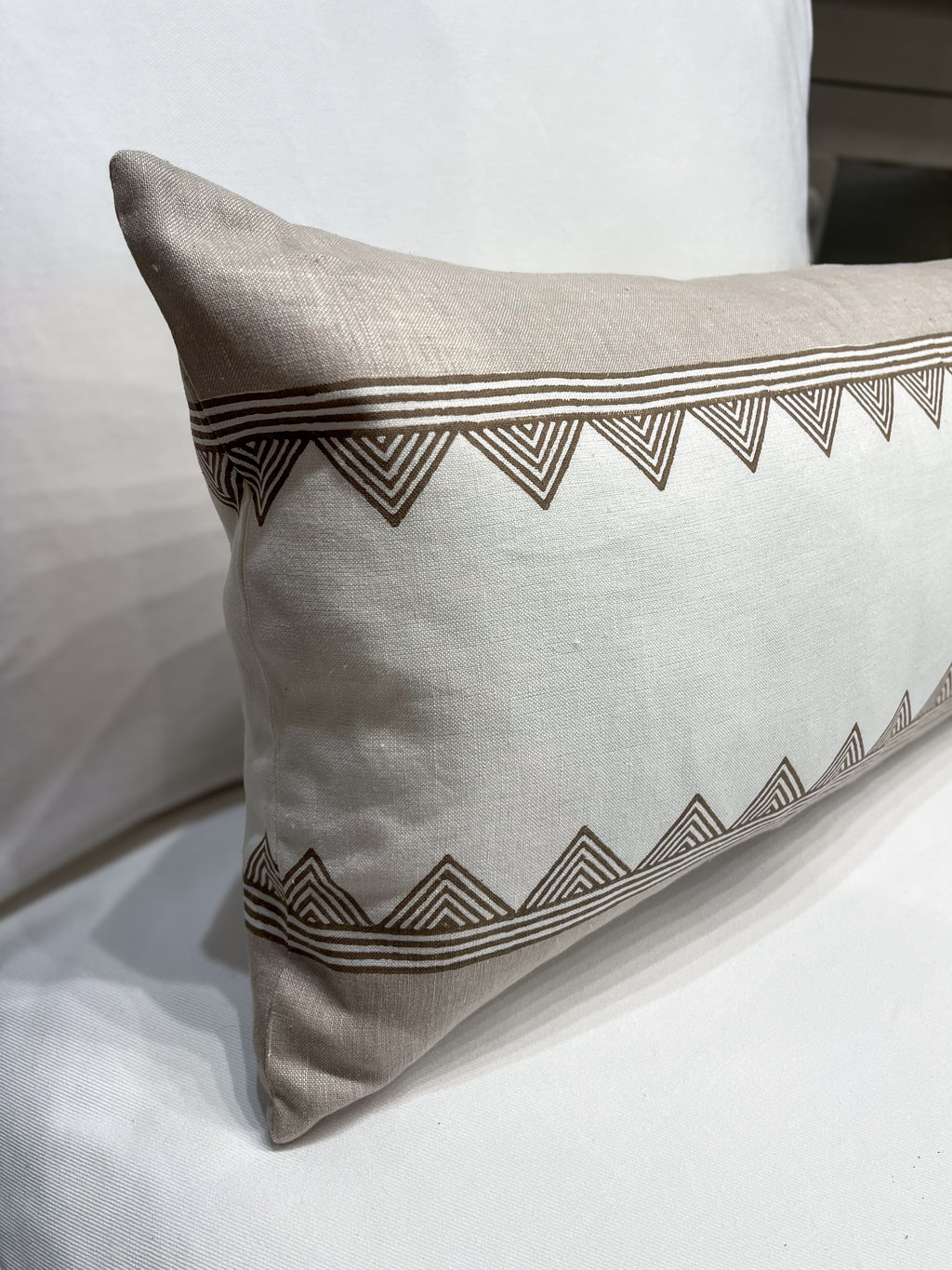 Geometric Stripe Pillow Long