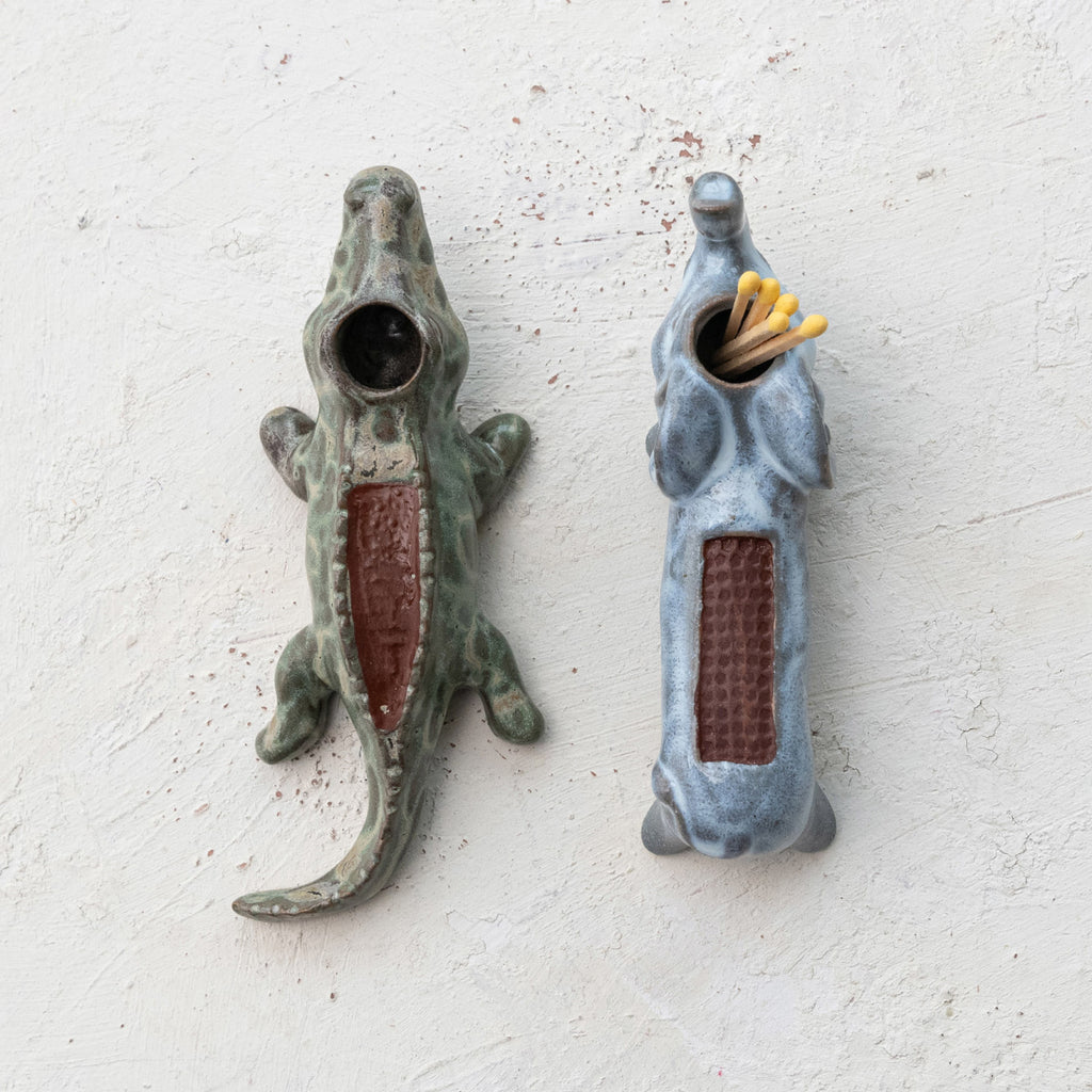 Alligator Matchstick Holder with Striker